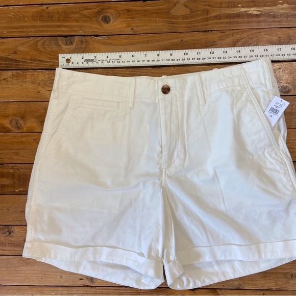 GAP white khakis shorts 13 inches cotton bermudas spandex cotton stretchy 12 - Picture 11 of 13